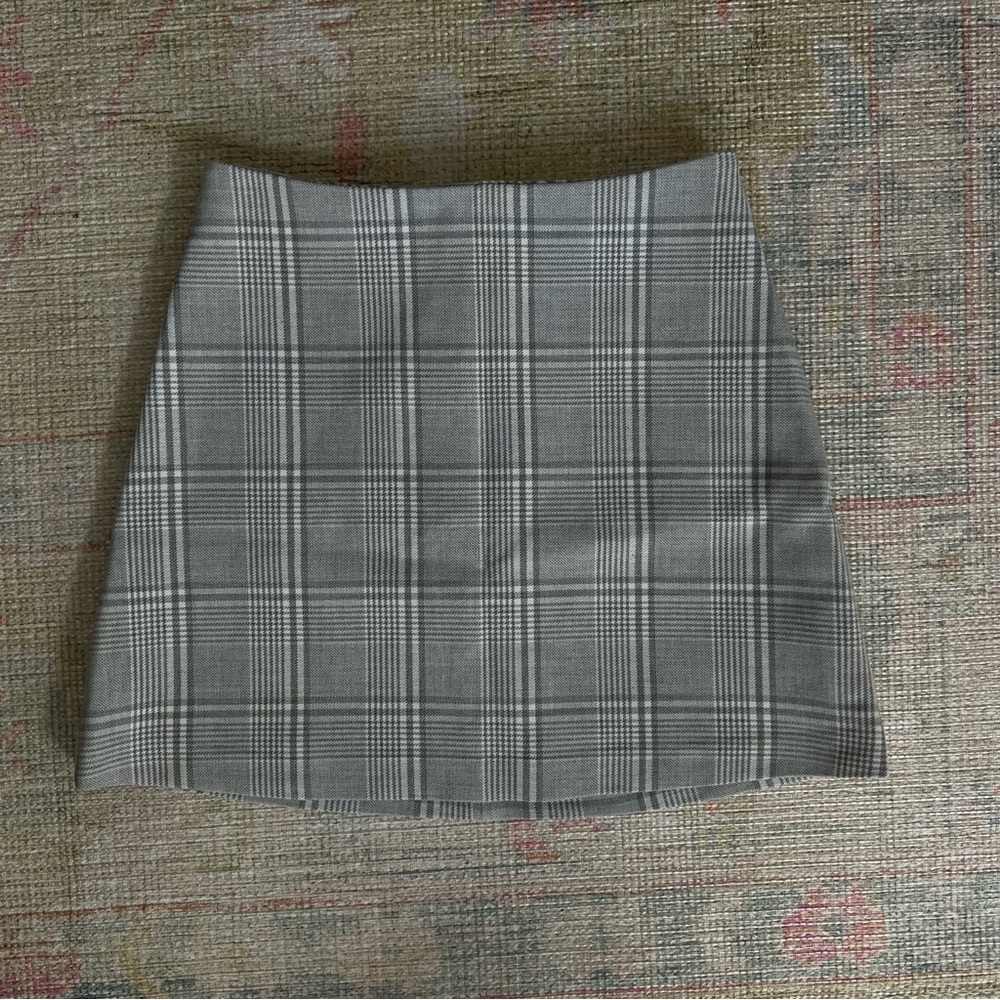 Aritzia Gray Plaid Mini Skirt